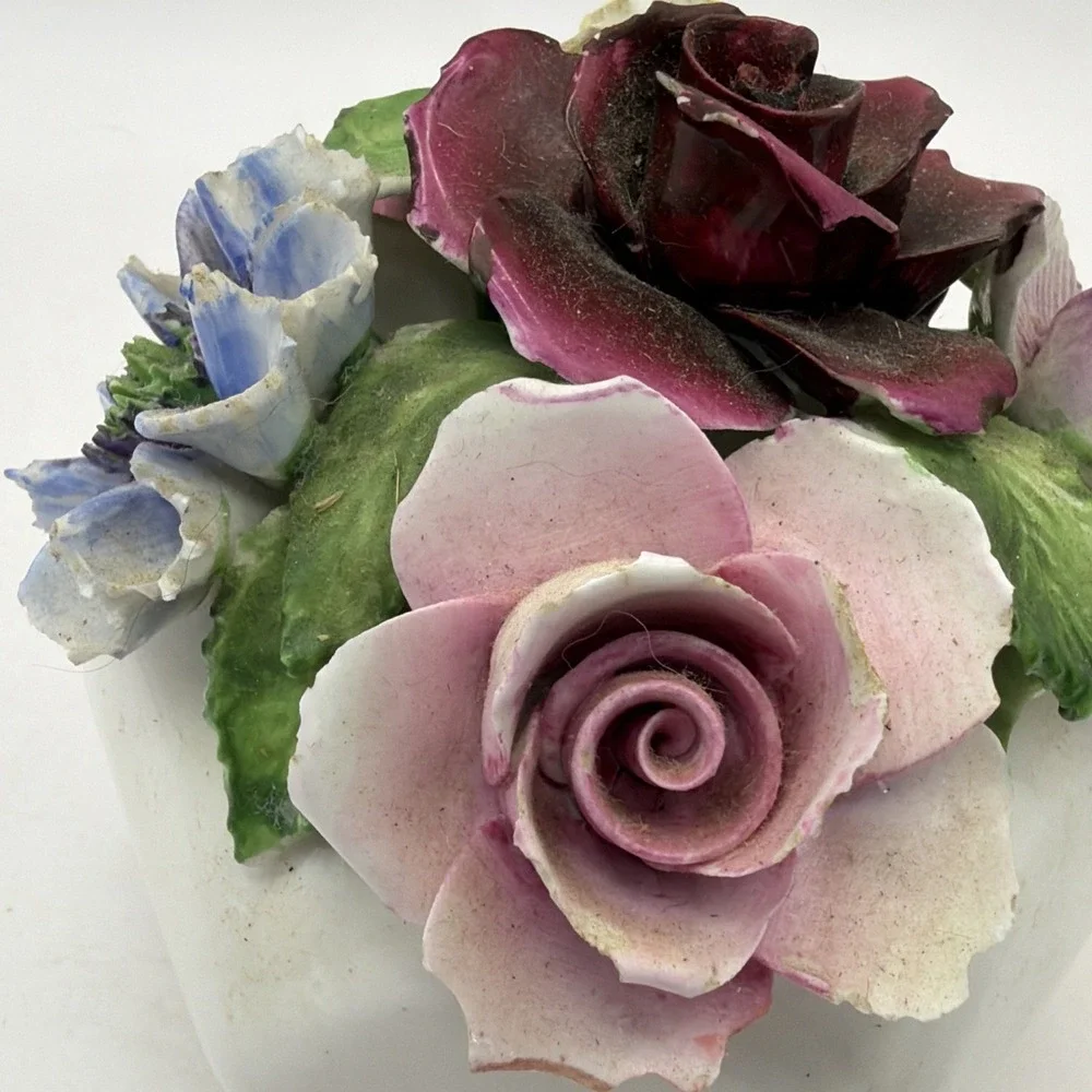 Radnor Bone China Figurine Footed Floral Bouquet 4